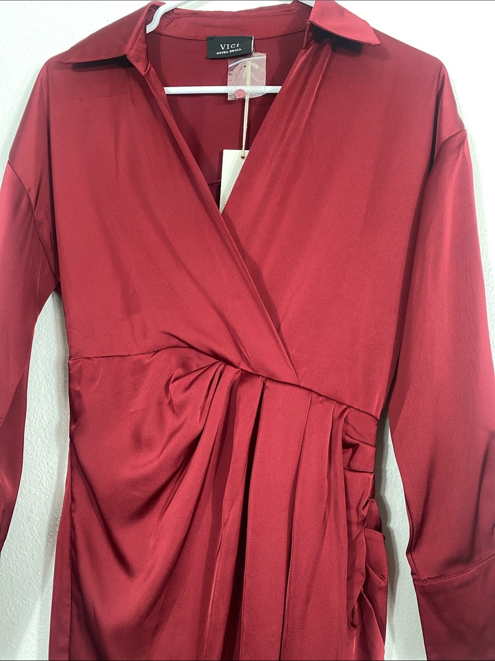 Vici Burgundy Satin Twist-Waist Midi Dress Size Xs - Picture 4 of 16